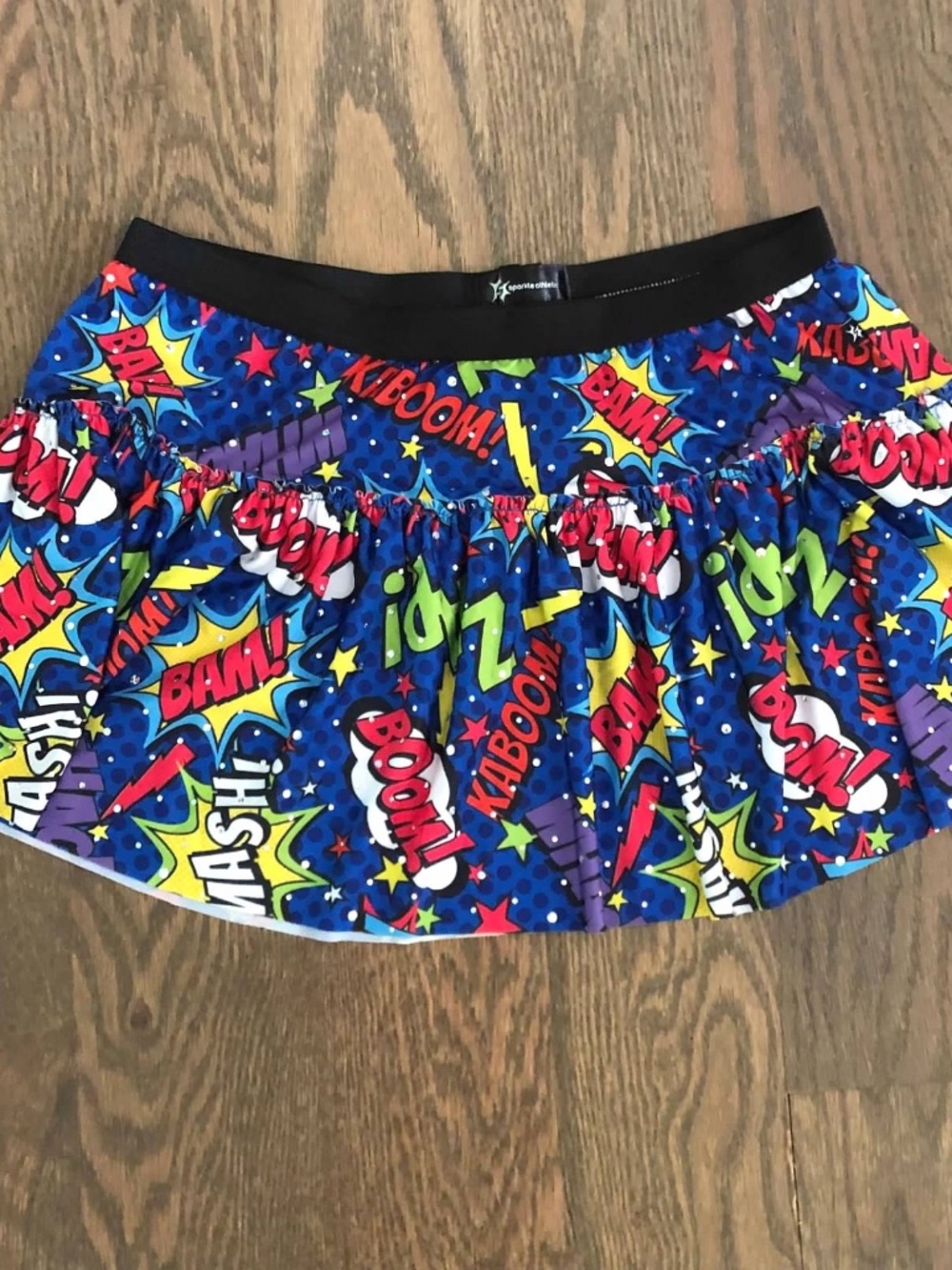 Comic running skirt
